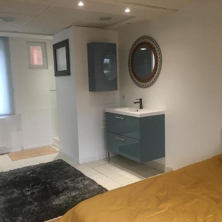 Loft Place Flores Besançon Eksteriør bilde